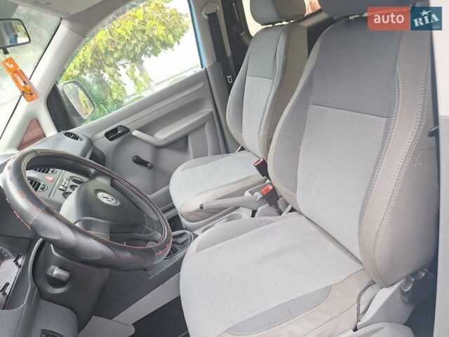 Фольксваген Кадди 2008 в Черкассах на Automoto.ua Синий Фольксваген Кадди, объемом двигателя 2 л и пробегом 249 тыс. км за 5500 $, фото 5 на Automoto.ua