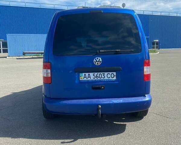 Синий Фольксваген Кадди, объемом двигателя 1.6 л и пробегом 322 тыс. км за 7199 $, фото 6 на Automoto.ua