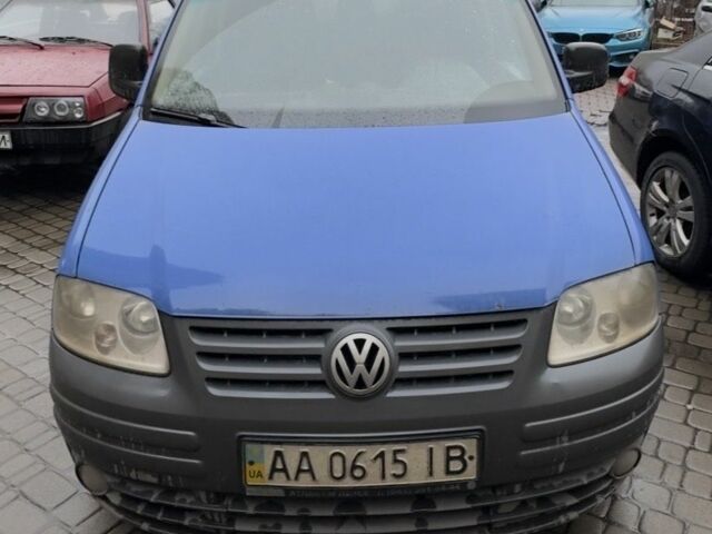 Синий Фольксваген Кадди, объемом двигателя 1.6 л и пробегом 576 тыс. км за 4300 $, фото 2 на Automoto.ua