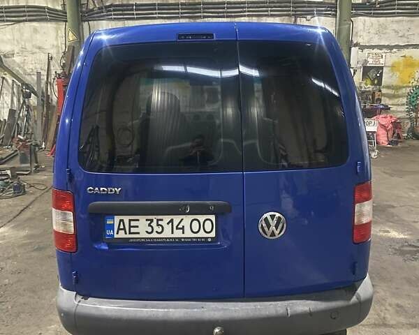 Синий Фольксваген Кадди, объемом двигателя 1.39 л и пробегом 344 тыс. км за 4000 $, фото 4 на Automoto.ua