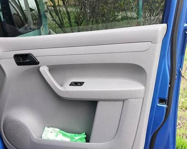 Синій Фольксваген Кадді, об'ємом двигуна 1.9 л та пробігом 104 тис. км за 10300 $, фото 33 на Automoto.ua