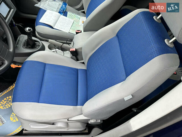 Фольксваген Кадди 2008 в Виннице на Automoto.ua Синий Фольксваген Кадди, объемом двигателя 1.6 л и пробегом 221 тыс. км за 7999 $, фото 39 на Automoto.ua