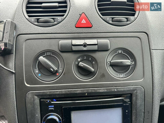 Фольксваген Кадди 2008 в Виннице на Automoto.ua Синий Фольксваген Кадди, объемом двигателя 1.6 л и пробегом 221 тыс. км за 7999 $, фото 48 на Automoto.ua