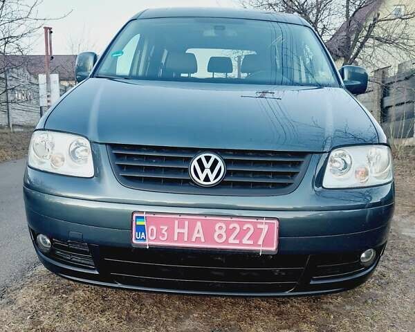 Синий Фольксваген Кадди, объемом двигателя 1.6 л и пробегом 225 тыс. км за 8199 $, фото 4 на Automoto.ua