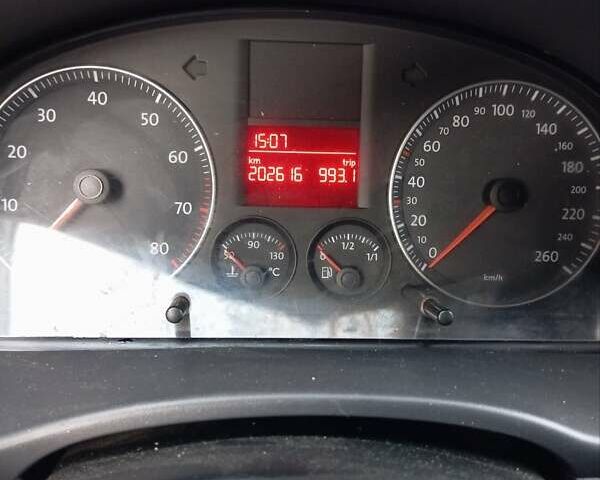 Синий Фольксваген Кадди, объемом двигателя 1.39 л и пробегом 200 тыс. км за 7600 $, фото 3 на Automoto.ua