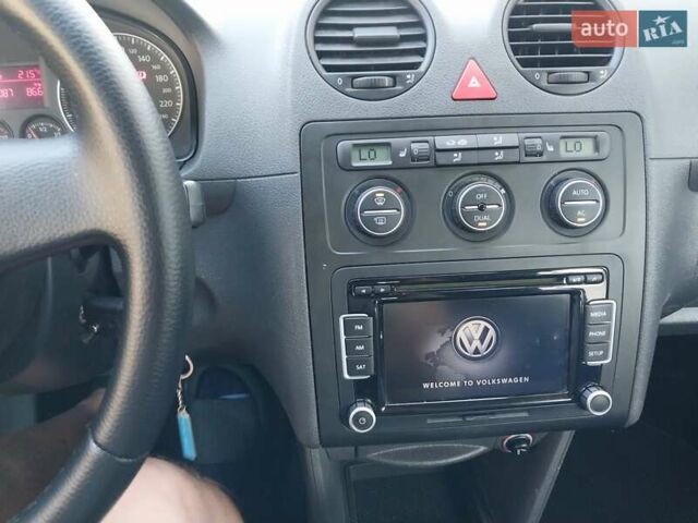 Синий Фольксваген Кадди, объемом двигателя 1.4 л и пробегом 200 тыс. км за 7500 $, фото 36 на Automoto.ua