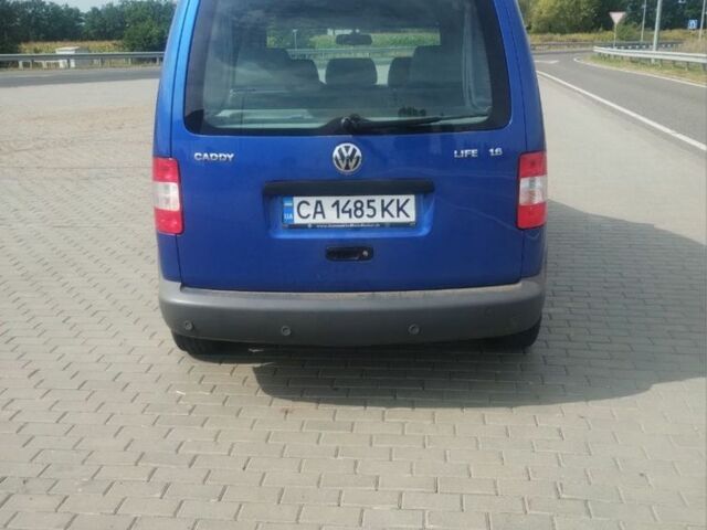Синий Фольксваген Кадди, объемом двигателя 1.6 л и пробегом 230 тыс. км за 7999 $, фото 7 на Automoto.ua