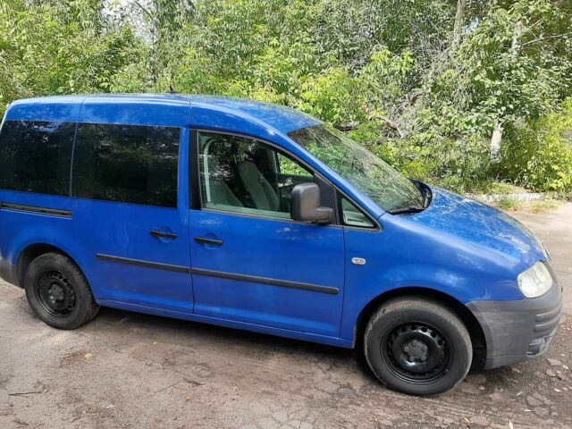 Синий Фольксваген Кадди, объемом двигателя 2 л и пробегом 398 тыс. км за 6600 $, фото 1 на Automoto.ua