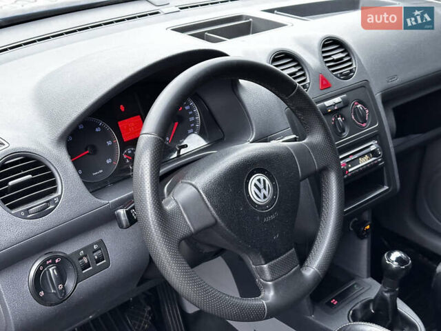 Синий Фольксваген Кадди, объемом двигателя 1.9 л и пробегом 361 тыс. км за 7650 $, фото 10 на Automoto.ua