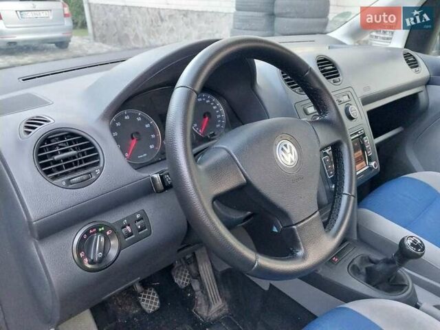 Синий Фольксваген Кадди, объемом двигателя 1.4 л и пробегом 200 тыс. км за 7500 $, фото 22 на Automoto.ua