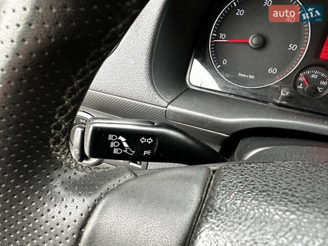 Синий Фольксваген Кадди, объемом двигателя 1.9 л и пробегом 361 тыс. км за 7650 $, фото 20 на Automoto.ua