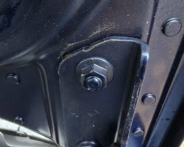 Синий Фольксваген Кадди, объемом двигателя 1.9 л и пробегом 193 тыс. км за 11350 $, фото 32 на Automoto.ua