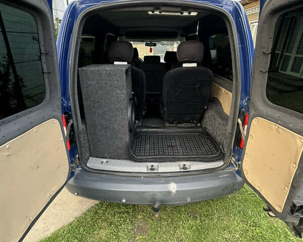 Синий Фольксваген Кадди, объемом двигателя 1.9 л и пробегом 330 тыс. км за 8800 $, фото 8 на Automoto.ua