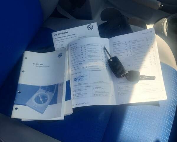 Синій Фольксваген Кадді, об'ємом двигуна 1.6 л та пробігом 234 тис. км за 8100 $, фото 1 на Automoto.ua
