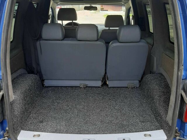 Синий Фольксваген Кадди, объемом двигателя 2 л и пробегом 398 тыс. км за 6600 $, фото 7 на Automoto.ua