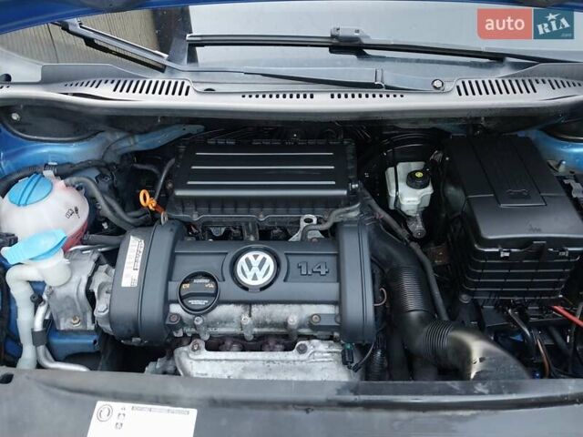Синий Фольксваген Кадди, объемом двигателя 1.4 л и пробегом 200 тыс. км за 7500 $, фото 41 на Automoto.ua