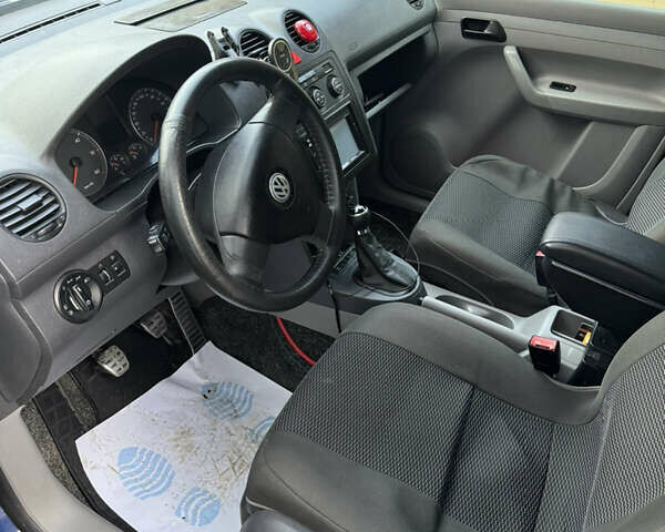 Синий Фольксваген Кадди, объемом двигателя 1.9 л и пробегом 330 тыс. км за 8800 $, фото 7 на Automoto.ua