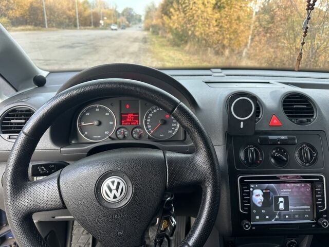 Синій Фольксваген Кадді, об'ємом двигуна 1.9 л та пробігом 241 тис. км за 8999 $, фото 8 на Automoto.ua