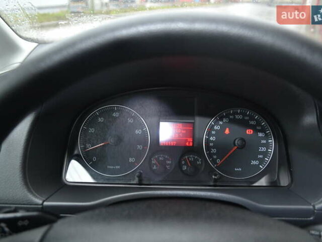 Синій Фольксваген Кадді, об'ємом двигуна 1.6 л та пробігом 216 тис. км за 9950 $, фото 31 на Automoto.ua