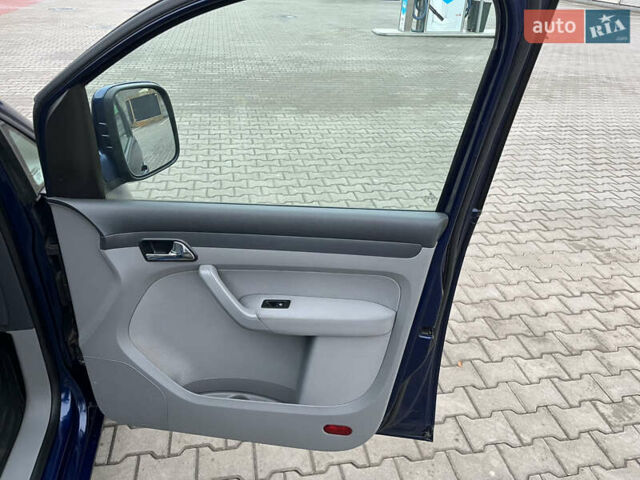 Синий Фольксваген Кадди, объемом двигателя 1.39 л и пробегом 266 тыс. км за 7499 $, фото 30 на Automoto.ua