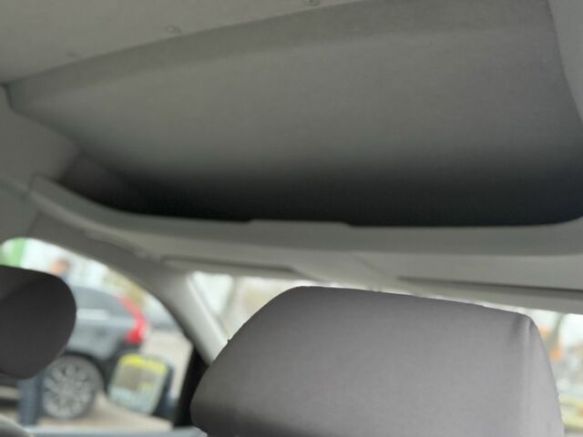 Синий Фольксваген Кадди, объемом двигателя 1.4 л и пробегом 266 тыс. км за 7550 $, фото 18 на Automoto.ua