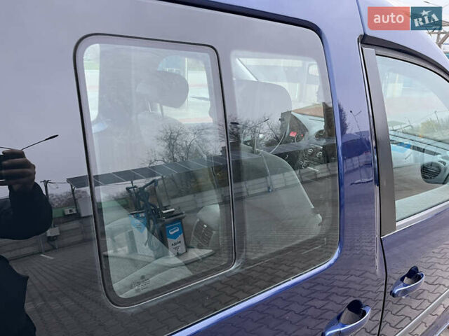 Синий Фольксваген Кадди, объемом двигателя 1.39 л и пробегом 266 тыс. км за 7499 $, фото 36 на Automoto.ua