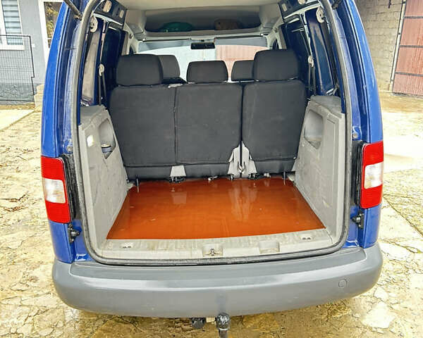 Синий Фольксваген Кадди, объемом двигателя 1.9 л и пробегом 252 тыс. км за 8500 $, фото 11 на Automoto.ua