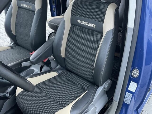 Синий Фольксваген Кадди, объемом двигателя 1.9 л и пробегом 239 тыс. км за 7300 $, фото 11 на Automoto.ua