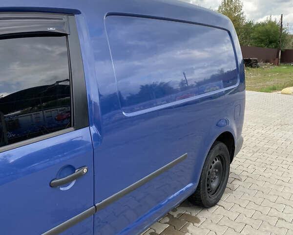 Синий Фольксваген Кадди, объемом двигателя 1.9 л и пробегом 235 тыс. км за 6200 $, фото 3 на Automoto.ua