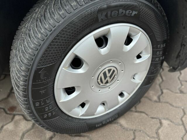 Синий Фольксваген Кадди, объемом двигателя 1.4 л и пробегом 266 тыс. км за 7550 $, фото 7 на Automoto.ua