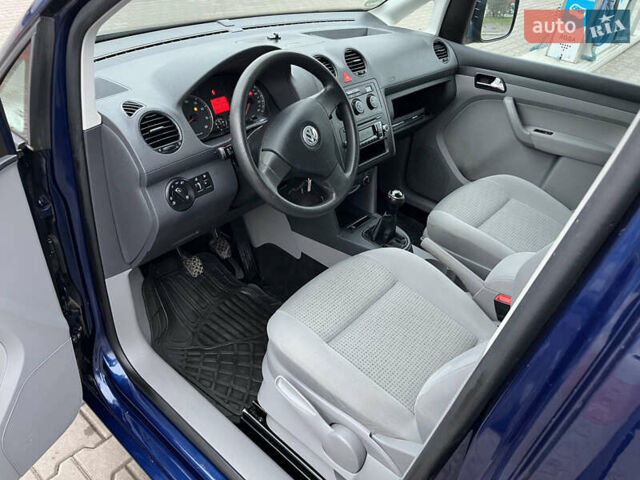 Синий Фольксваген Кадди, объемом двигателя 1.39 л и пробегом 266 тыс. км за 7499 $, фото 25 на Automoto.ua