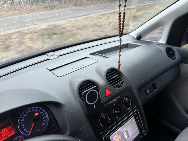 Синій Фольксваген Кадді, об'ємом двигуна 1.9 л та пробігом 241 тис. км за 8999 $, фото 10 на Automoto.ua