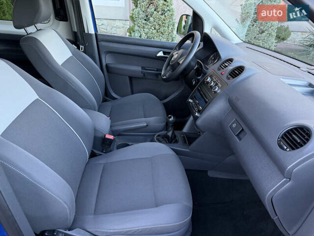 Синий Фольксваген Кадди, объемом двигателя 0 л и пробегом 246 тыс. км за 10850 $, фото 72 на Automoto.ua