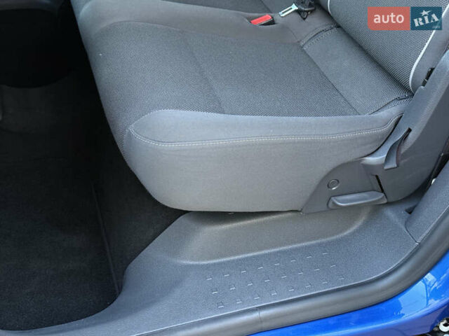 Синий Фольксваген Кадди, объемом двигателя 0 л и пробегом 246 тыс. км за 10850 $, фото 64 на Automoto.ua