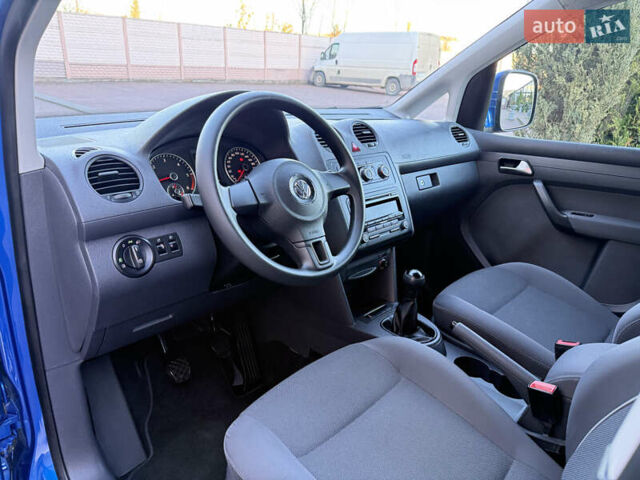 Синий Фольксваген Кадди, объемом двигателя 0 л и пробегом 246 тыс. км за 10850 $, фото 37 на Automoto.ua