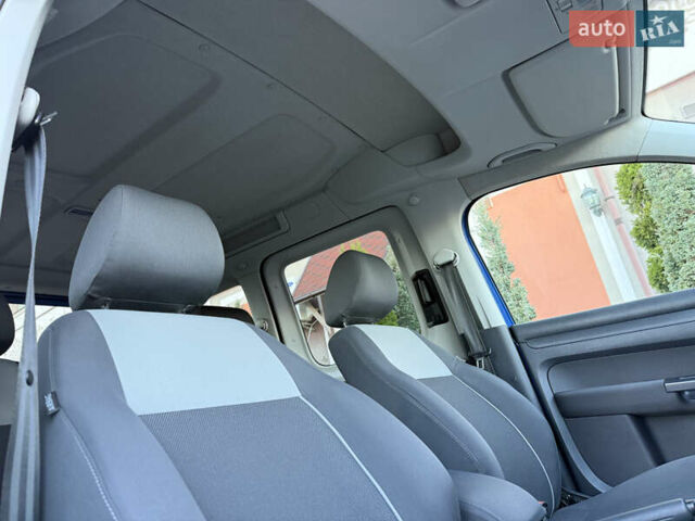 Синий Фольксваген Кадди, объемом двигателя 0 л и пробегом 246 тыс. км за 10850 $, фото 75 на Automoto.ua