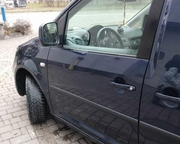 Синій Фольксваген Кадді, об'ємом двигуна 1.97 л та пробігом 270 тис. км за 10650 $, фото 7 на Automoto.ua