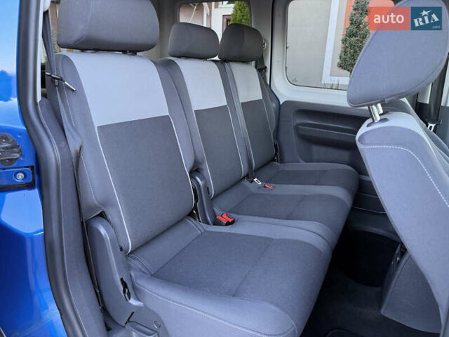 Синий Фольксваген Кадди, объемом двигателя 0 л и пробегом 246 тыс. км за 10850 $, фото 66 на Automoto.ua