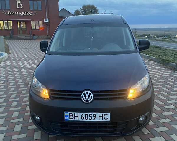Синий Фольксваген Кадди, объемом двигателя 1.6 л и пробегом 186 тыс. км за 6800 $, фото 1 на Automoto.ua