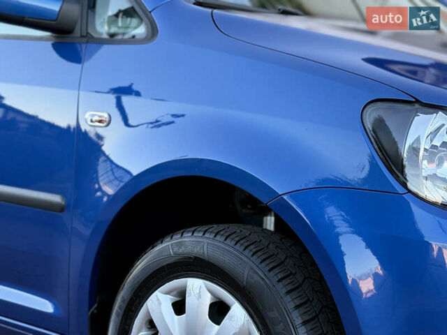 Синий Фольксваген Кадди, объемом двигателя 0 л и пробегом 246 тыс. км за 10850 $, фото 18 на Automoto.ua