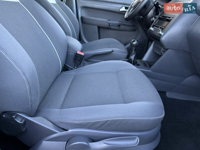 Синий Фольксваген Кадди, объемом двигателя 0 л и пробегом 246 тыс. км за 10850 $, фото 73 на Automoto.ua