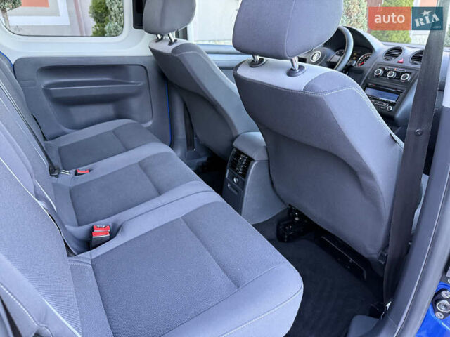 Синий Фольксваген Кадди, объемом двигателя 0 л и пробегом 246 тыс. км за 10850 $, фото 68 на Automoto.ua