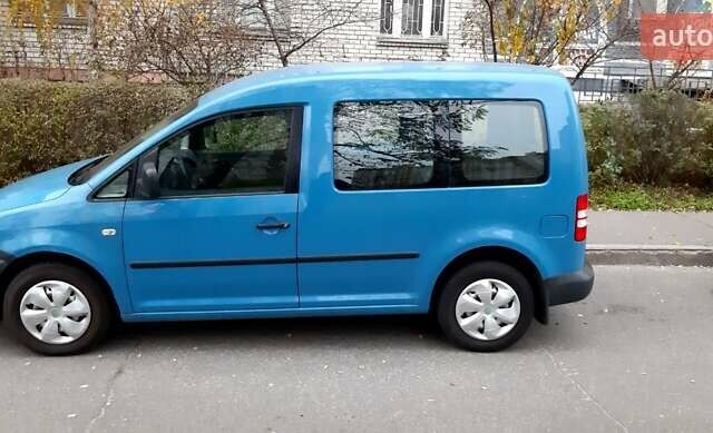 Синій Фольксваген Кадді, об'ємом двигуна 1.2 л та пробігом 251 тис. км за 6300 $, фото 9 на Automoto.ua