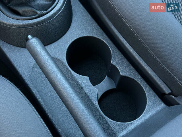 Синий Фольксваген Кадди, объемом двигателя 0 л и пробегом 246 тыс. км за 10850 $, фото 52 на Automoto.ua