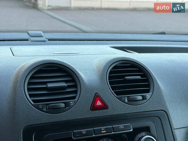 Синий Фольксваген Кадди, объемом двигателя 0 л и пробегом 246 тыс. км за 10850 $, фото 46 на Automoto.ua