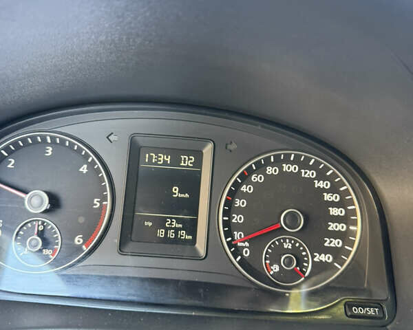 Синий Фольксваген Кадди, объемом двигателя 1.6 л и пробегом 183 тыс. км за 12499 $, фото 25 на Automoto.ua