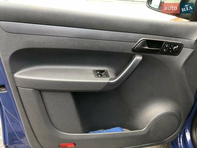 Синій Фольксваген Кадді, об'ємом двигуна 2 л та пробігом 200 тис. км за 10500 $, фото 7 на Automoto.ua