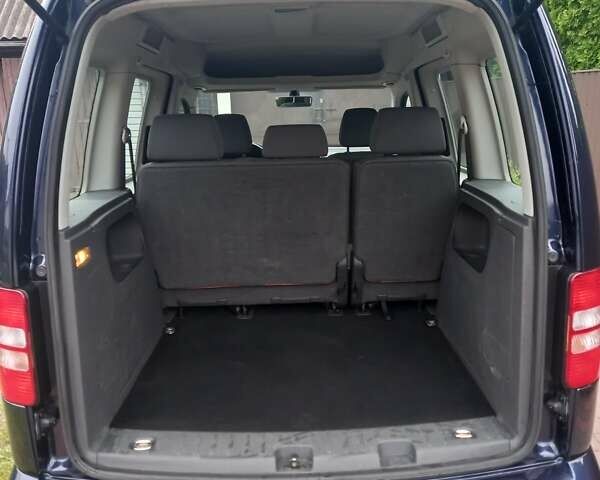 Синий Фольксваген Кадди, объемом двигателя 1.6 л и пробегом 250 тыс. км за 9200 $, фото 8 на Automoto.ua