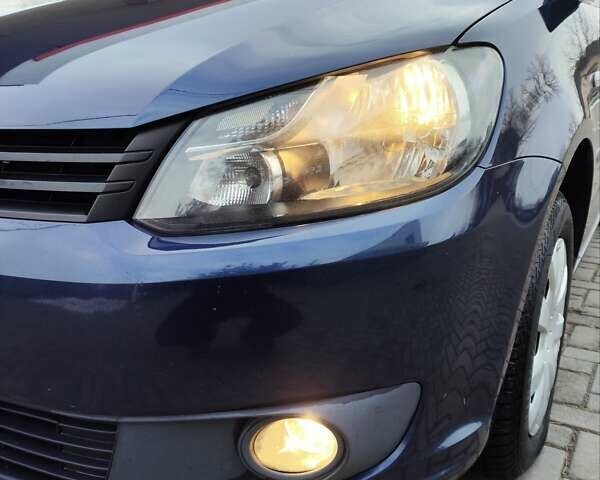 Синій Фольксваген Кадді, об'ємом двигуна 1.6 л та пробігом 258 тис. км за 8999 $, фото 14 на Automoto.ua