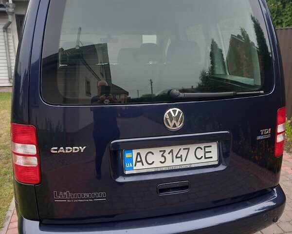 Синий Фольксваген Кадди, объемом двигателя 1.6 л и пробегом 250 тыс. км за 9200 $, фото 2 на Automoto.ua